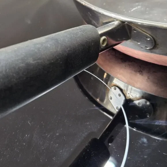 Vintage Revere Ware 1801 Copper Clad Bottom 9 Inch Skillet Frying Pan NO Lid - Picture 5 of 9